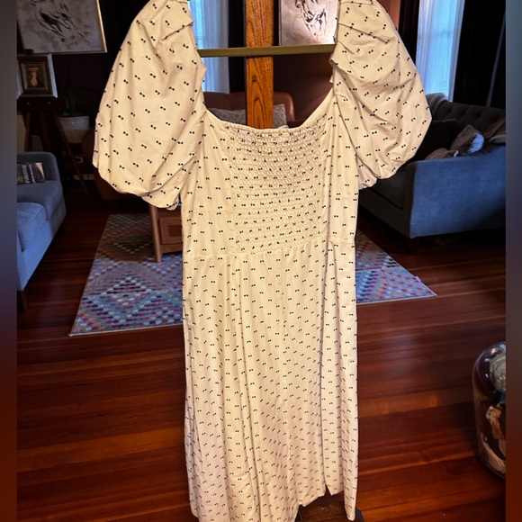 Antonio melani Gloria Family Matching
Puff Sleeve Swiss Dot dress size 14 - Picture 7 of 13